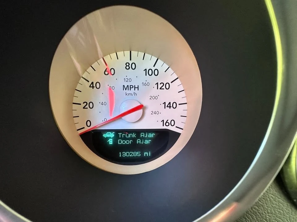 2006 Dodge Charger 6th Gen - Image 8 of 13