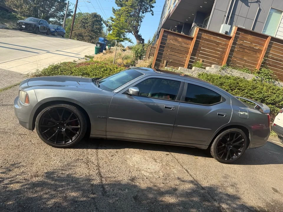 2006 Dodge Charger 6th Gen - Image 3 of 3