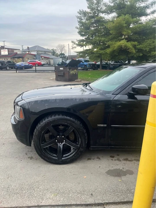 2006 Dodge Charger 6th Gen - Image 4 of 12