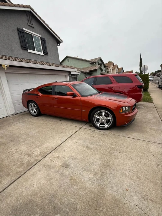 2006 Dodge Charger 6th Gen - Image 3 of 12