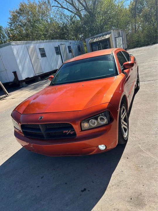 2006 Dodge Charger 6th Gen - Image 2 of 12