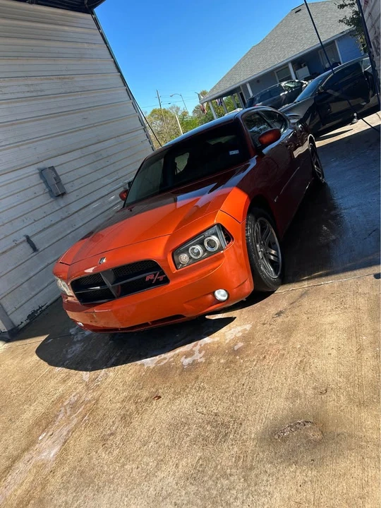 2006 Dodge Charger 6th Gen - Image 3 of 12