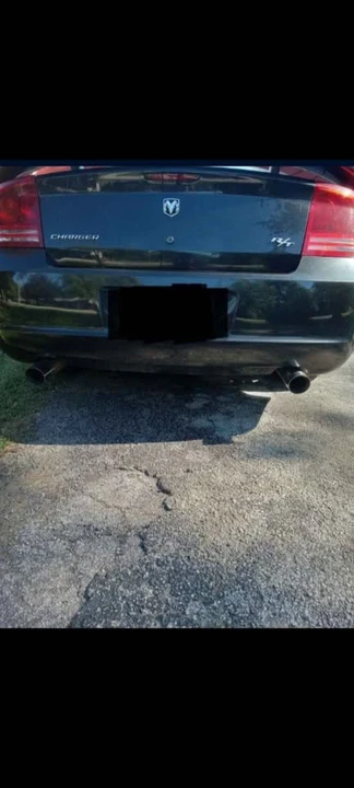 2006 Dodge Charger 6th Gen - Image 2 of 4