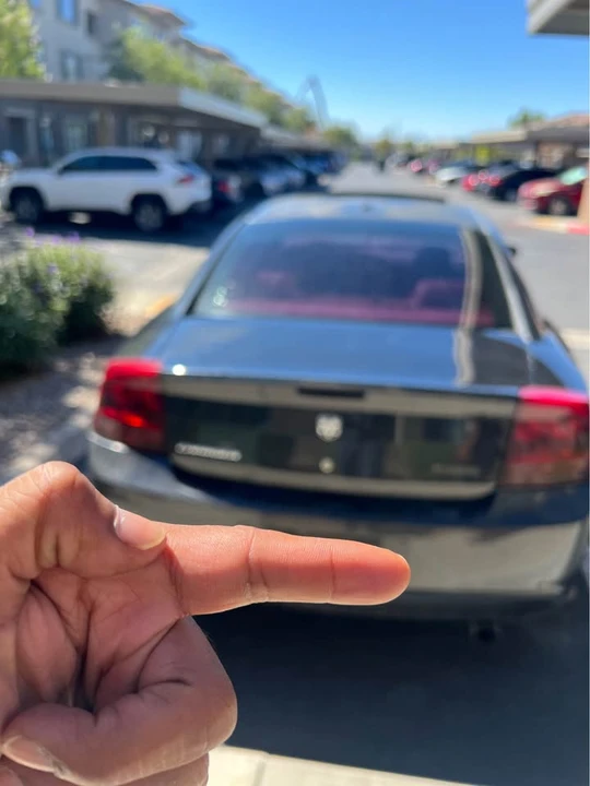 2006 Dodge Charger 6th Gen - Image 3 of 4
