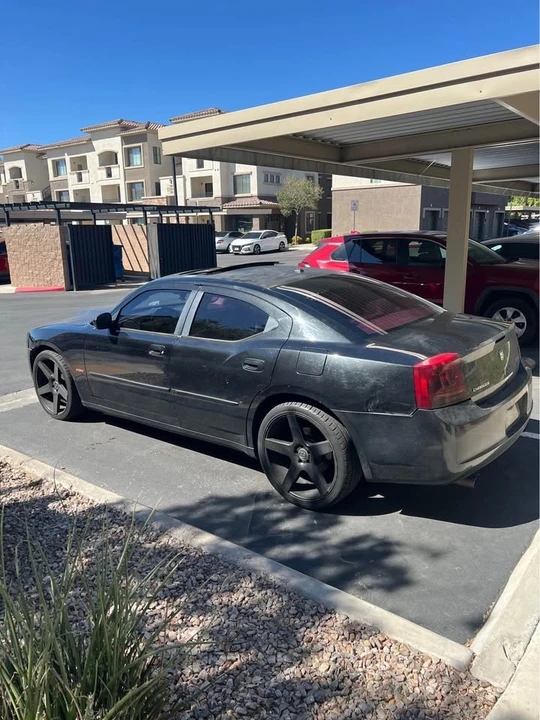2006 Dodge Charger 6th Gen - Image 4 of 4