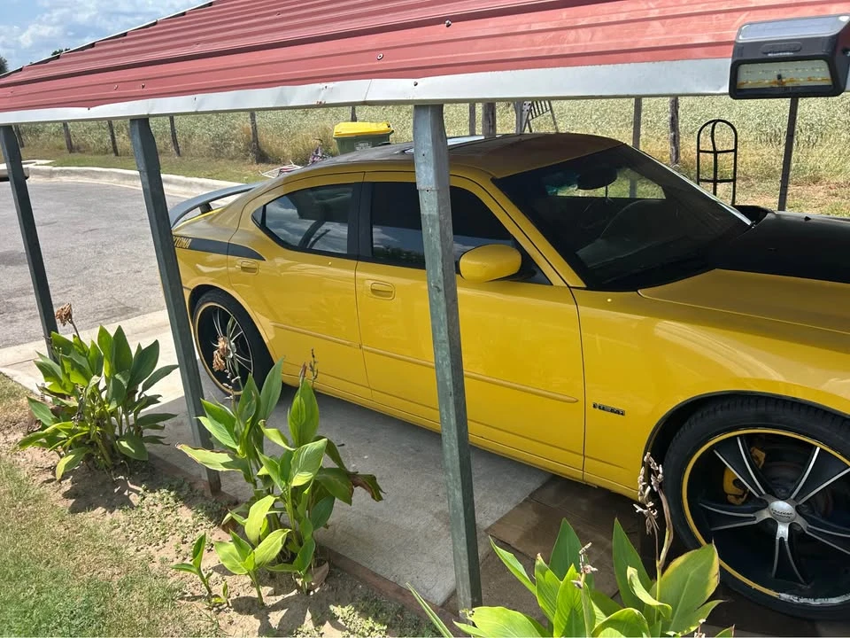 2006 Dodge Charger 6th Gen - Image 2 of 4