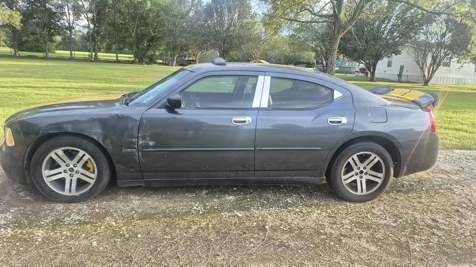 2006 Dodge Charger 6th Gen - Image 6 of 11