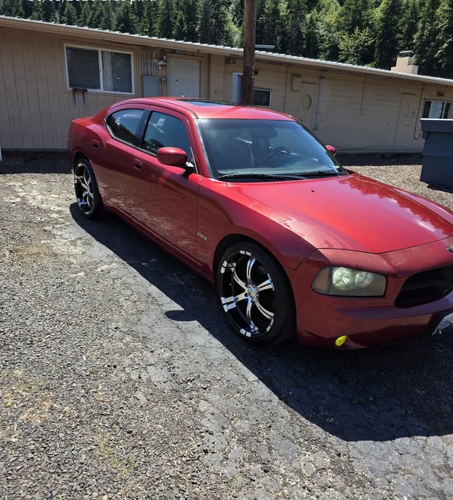 2006 Dodge Charger 6th Gen - Image 5 of 13