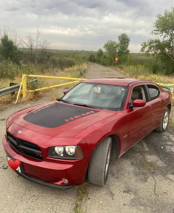 2006 Dodge Charger 6th Gen - Image 6 of 10