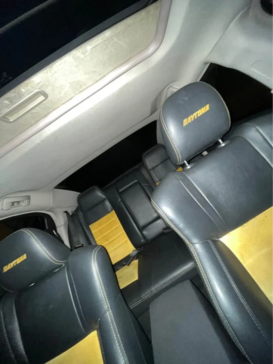 2006 Dodge Charger 6th Gen - Image 19 of 20