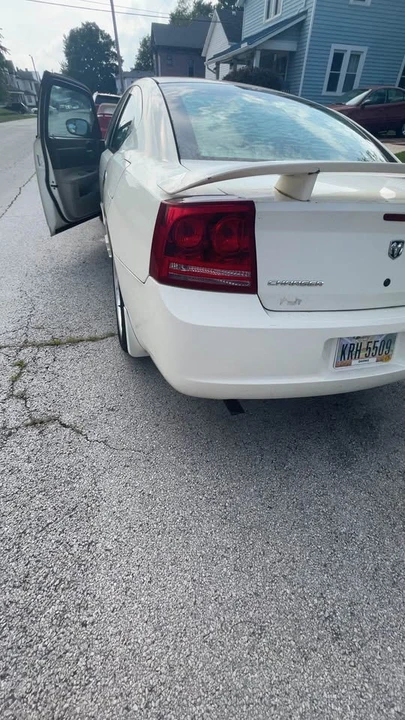 2006 Dodge Charger 6th Gen - Image 10 of 10