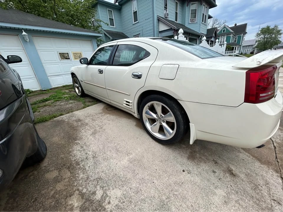 2006 Dodge Charger 6th Gen - Image 3 of 10