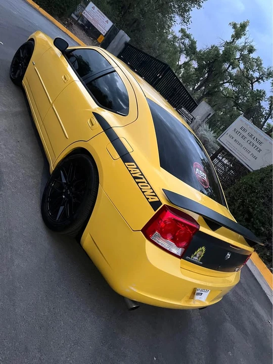 2006 Dodge Charger 6th Gen - Image 2 of 20