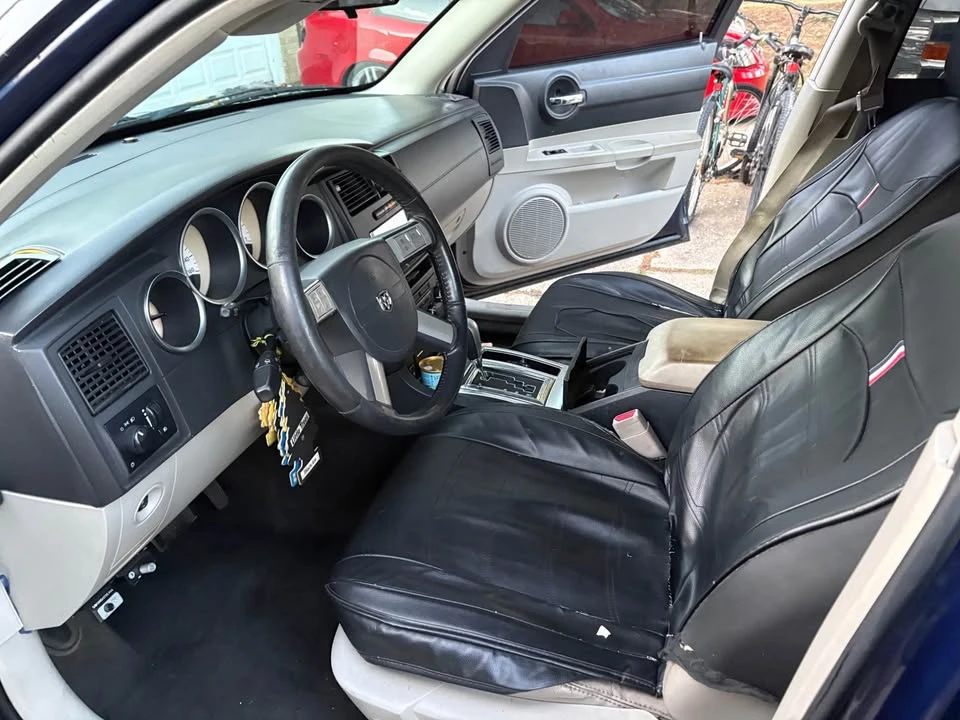 2006 Dodge Charger 6th Gen - Image 2 of 8