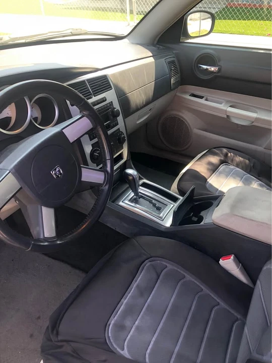 2006 Dodge Charger 6th Gen - Image 4 of 6