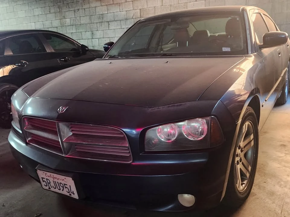 2006 Dodge Charger 6th Gen - Image 2 of 4