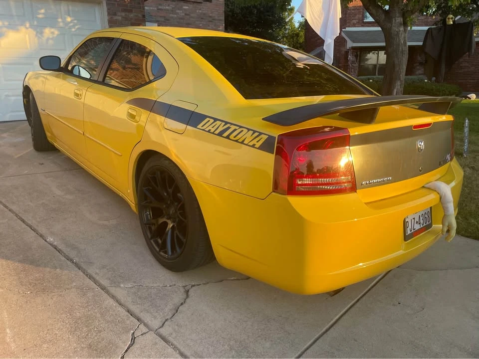 2006 Dodge Charger 6th Gen - Image 3 of 10
