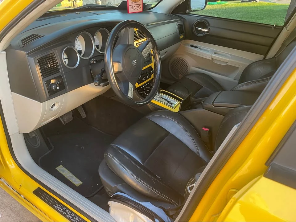 2006 Dodge Charger 6th Gen - Image 5 of 10