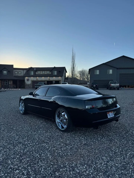 2006 Dodge Charger 6th Gen - Image 4 of 19