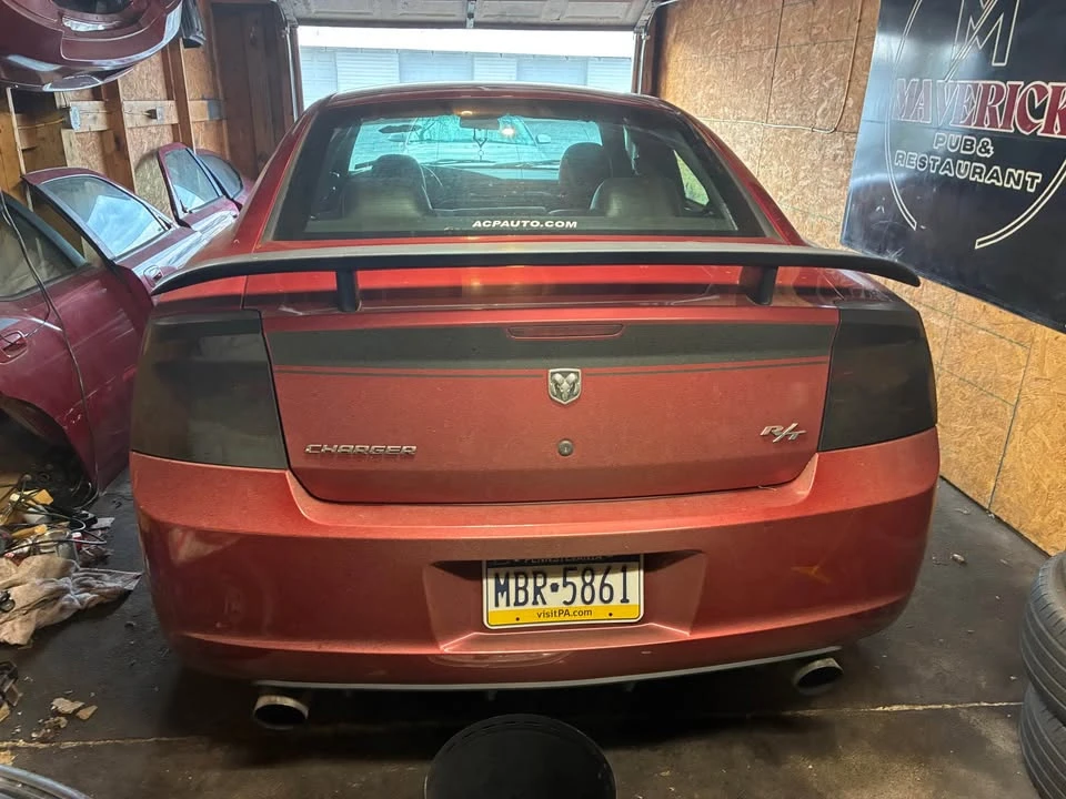 2006 Dodge Charger 6th Gen - Image 3 of 8