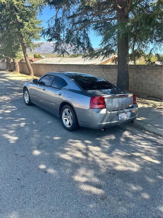 2006 Dodge Charger 6th Gen - Image 3 of 8