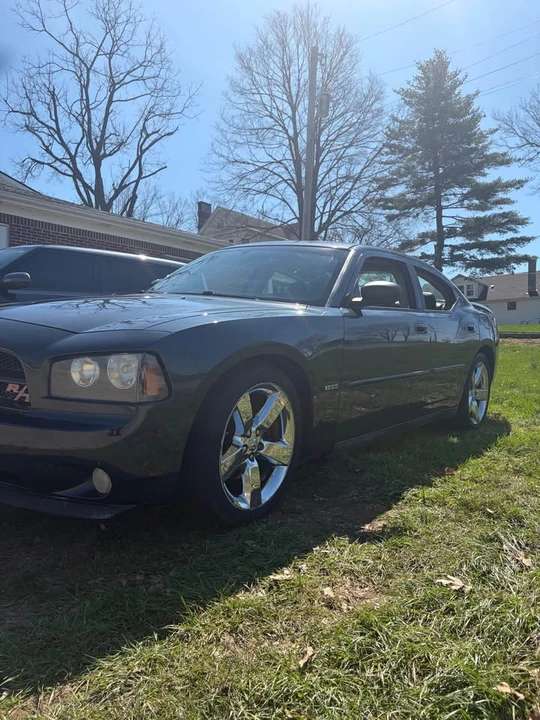 2006 Dodge Charger 6th Gen - Image 3 of 9