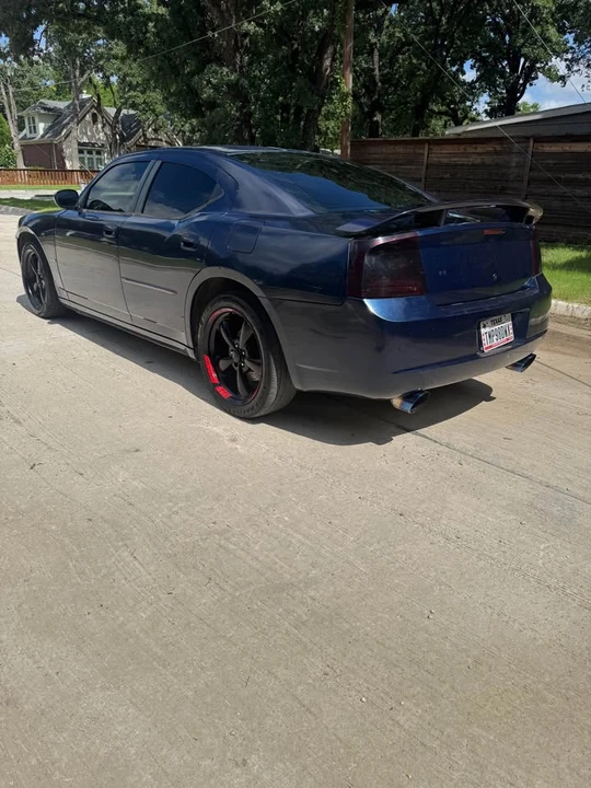 2006 Dodge Charger 6th Gen - Image 2 of 11