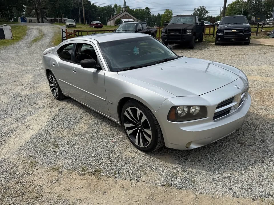 2006 Dodge Charger 6th Gen - Image 4 of 10