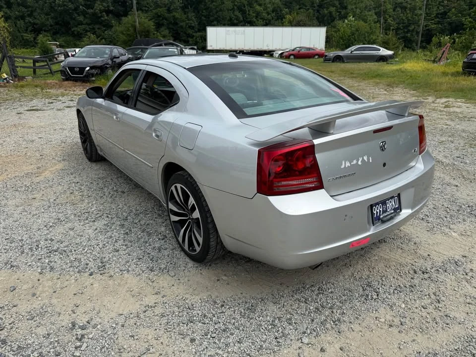 2006 Dodge Charger 6th Gen - Image 7 of 10