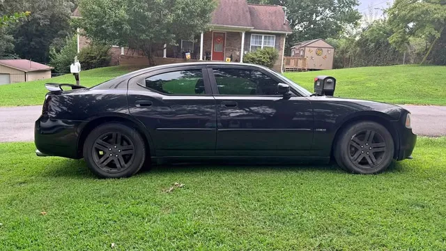 2006 Dodge Charger R/T Sedan 4D