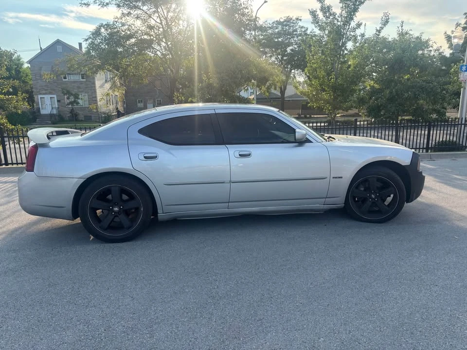 2006 Dodge Charger 6th Gen - Image 5 of 8