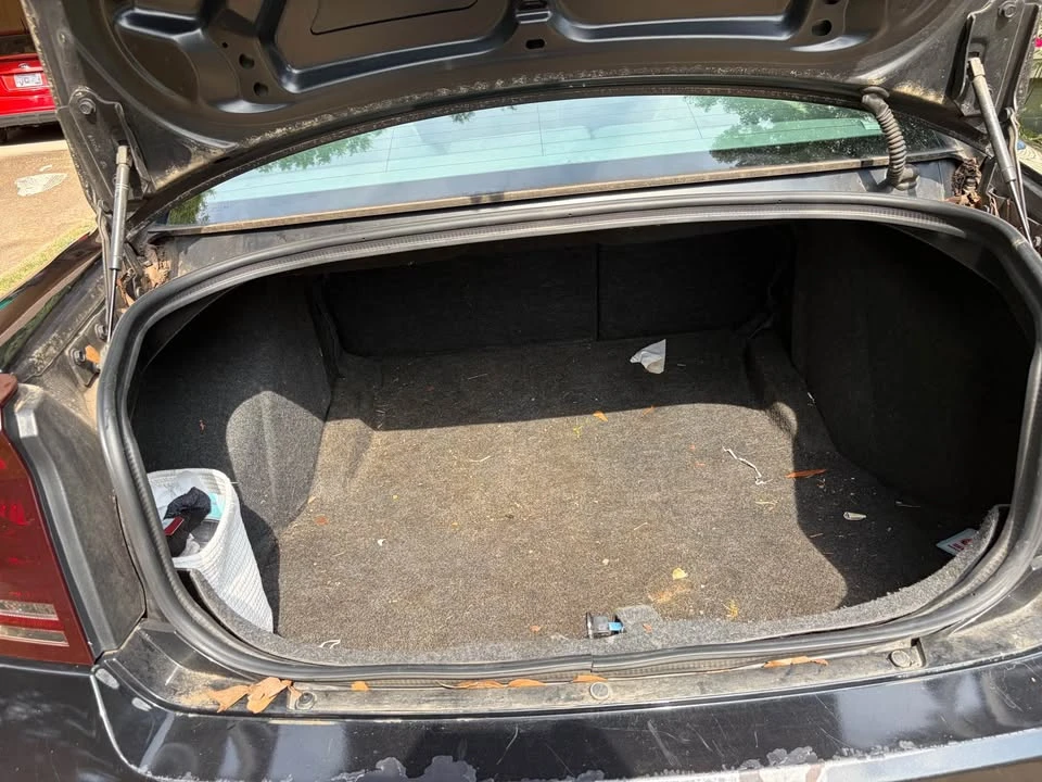 2006 Dodge Charger 6th Gen - Image 11 of 13
