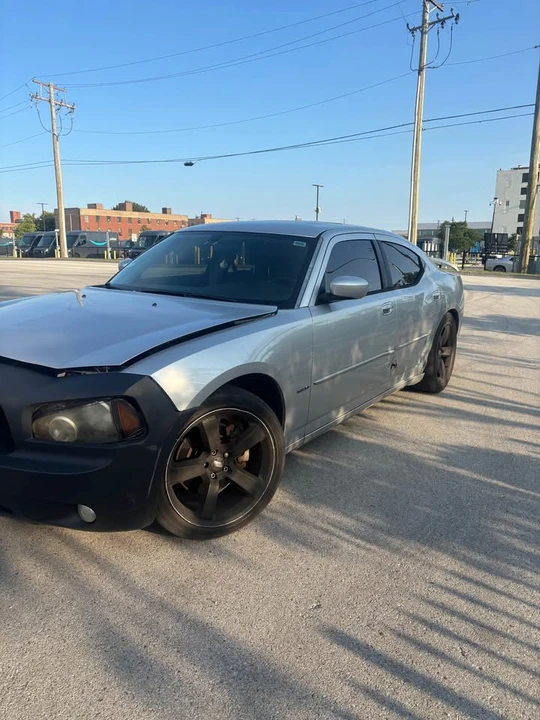 2006 Dodge Charger 6th Gen - Image 3 of 8