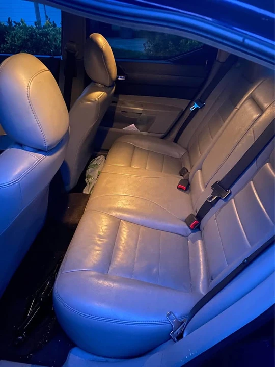 2006 Dodge Charger 6th Gen - Image 6 of 8