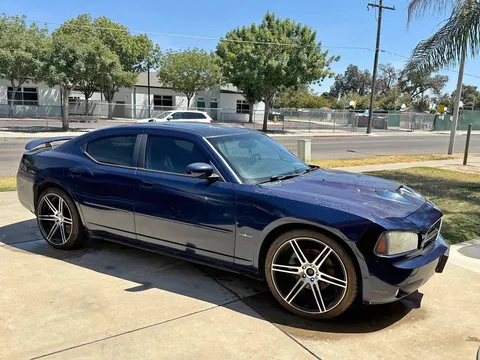 2006 Dodge Charger R/T Sedan 4D