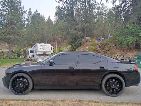 2006 Dodge Charger R/T Sedan 4D