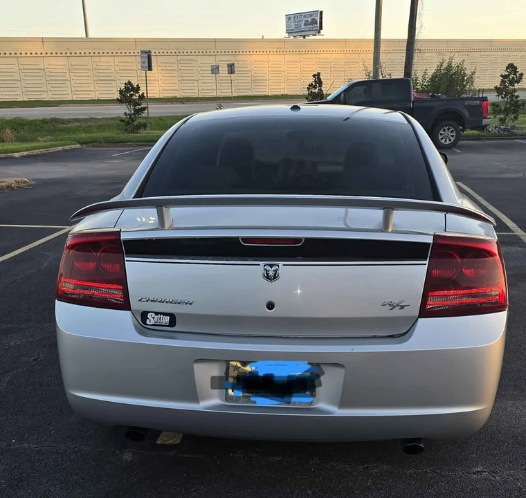 2006 Dodge Charger 6th Gen - Image 5 of 13