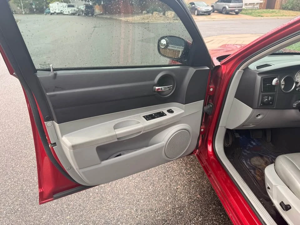 2006 Dodge Charger 6th Gen - Image 13 of 19