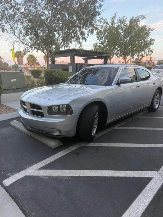 2006 Dodge Charger 6th Gen - Image 2 of 4