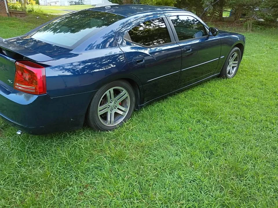 2006 Dodge Charger 6th Gen - Image 4 of 11