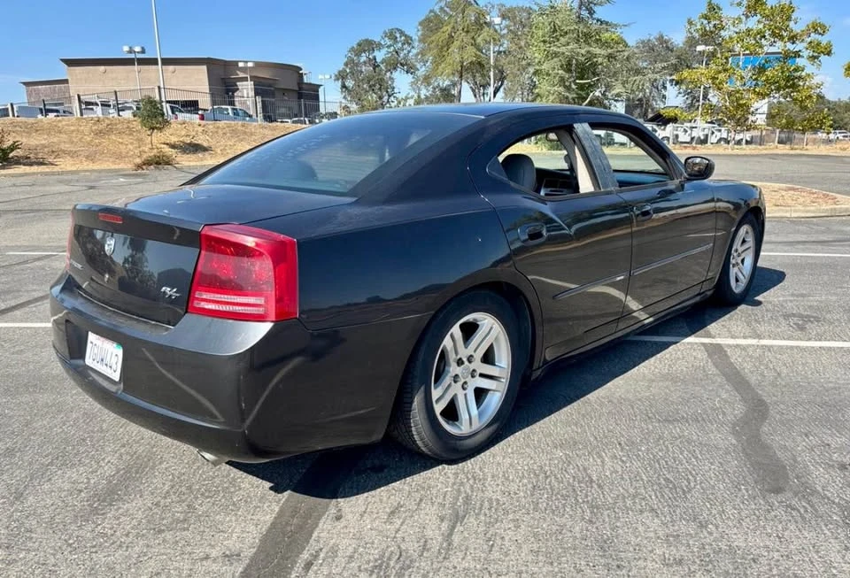 2006 Dodge Charger 6th Gen - Image 4 of 10