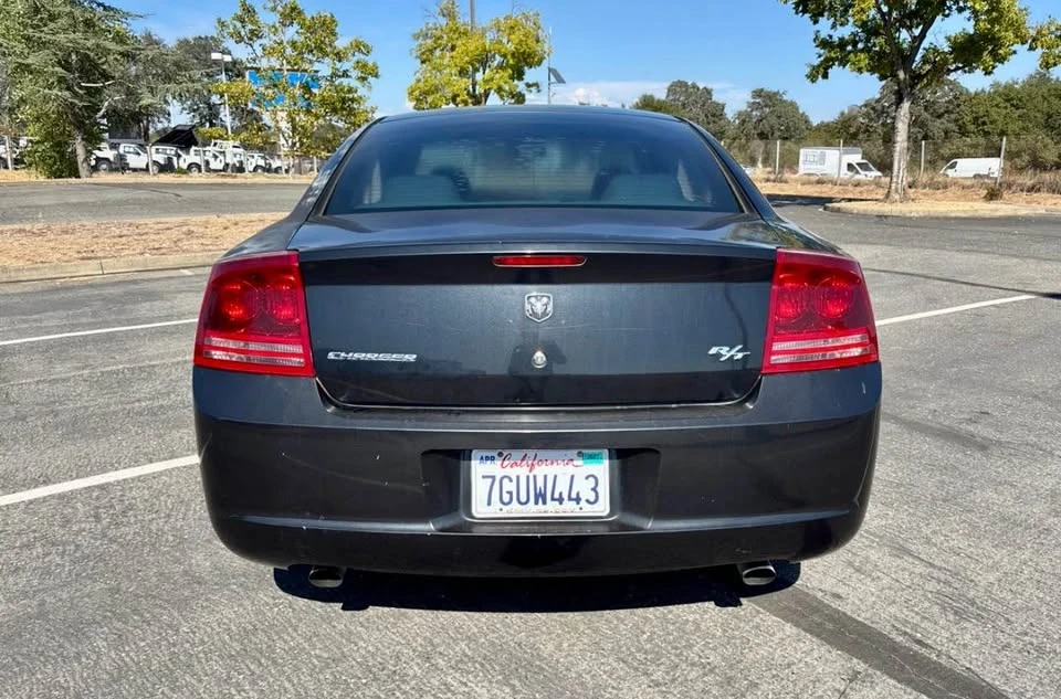 2006 Dodge Charger 6th Gen - Image 9 of 10