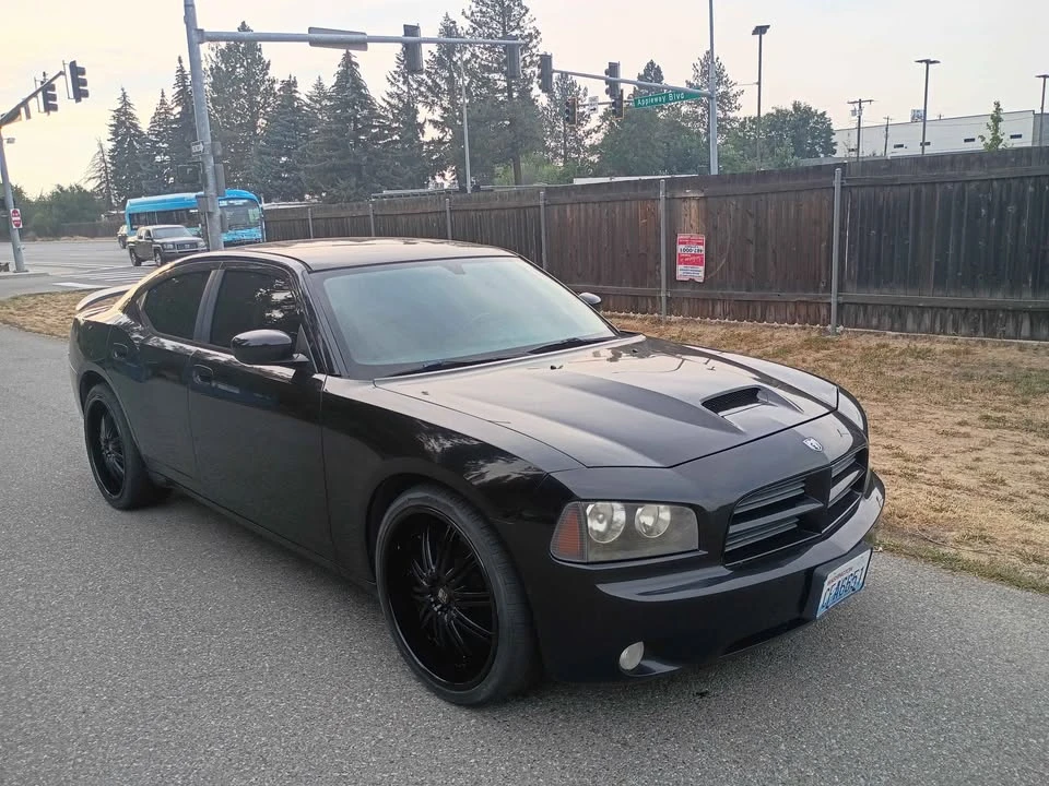 2006 Dodge Charger 6th Gen - Image 4 of 13