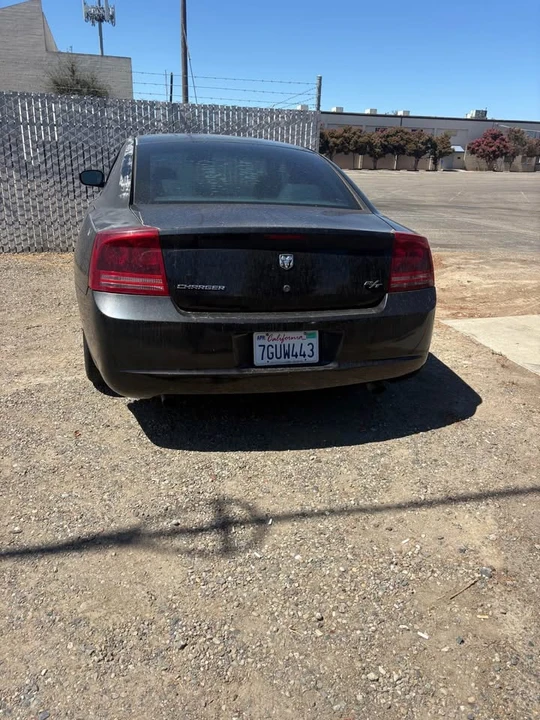 2006 Dodge Charger 6th Gen - Image 2 of 6