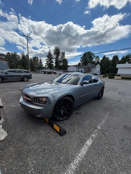 2006 Dodge Charger 6th Gen - Image 2 of 5