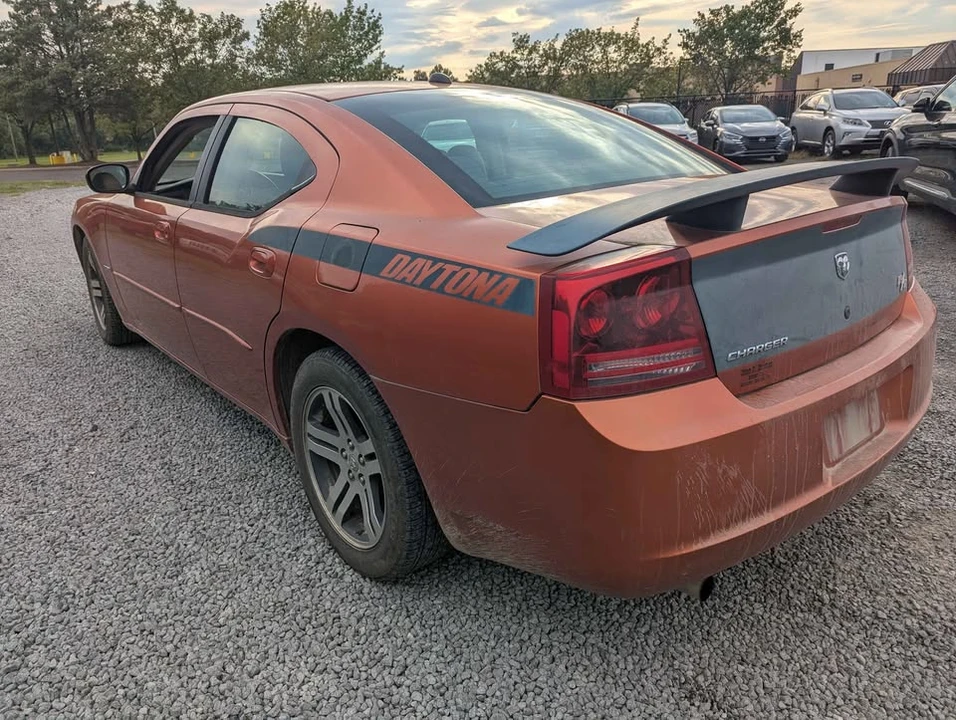 2006 Dodge Charger 6th Gen - Image 11 of 20