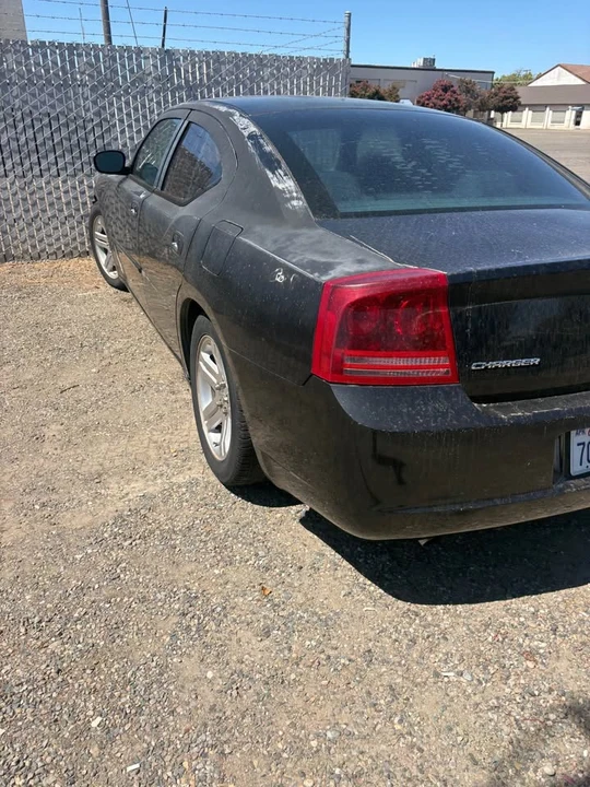 2006 Dodge Charger 6th Gen - Image 3 of 6