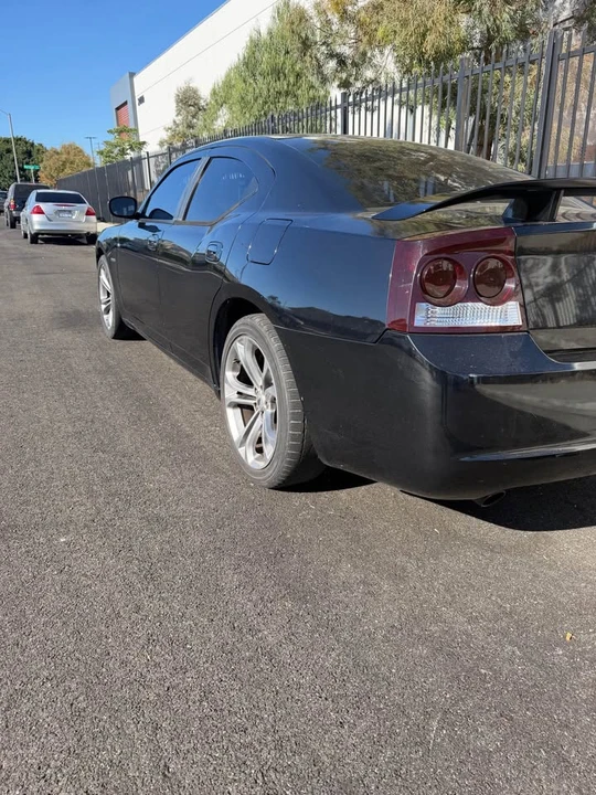 2006 Dodge Charger 6th Gen - Image 5 of 13