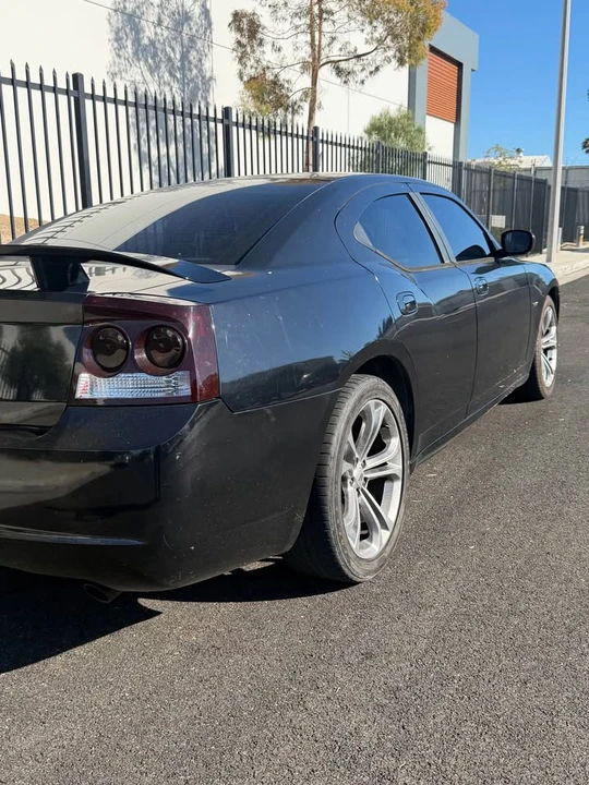 2006 Dodge Charger 6th Gen - Image 7 of 13