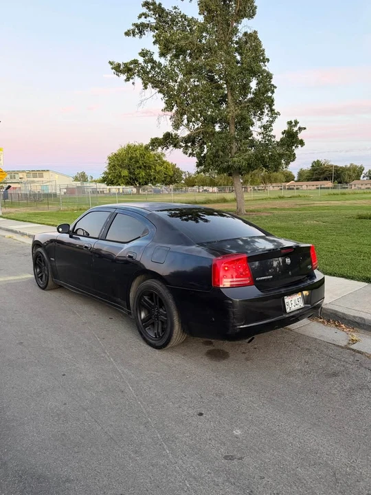 2006 Dodge Charger 6th Gen - Image 7 of 11